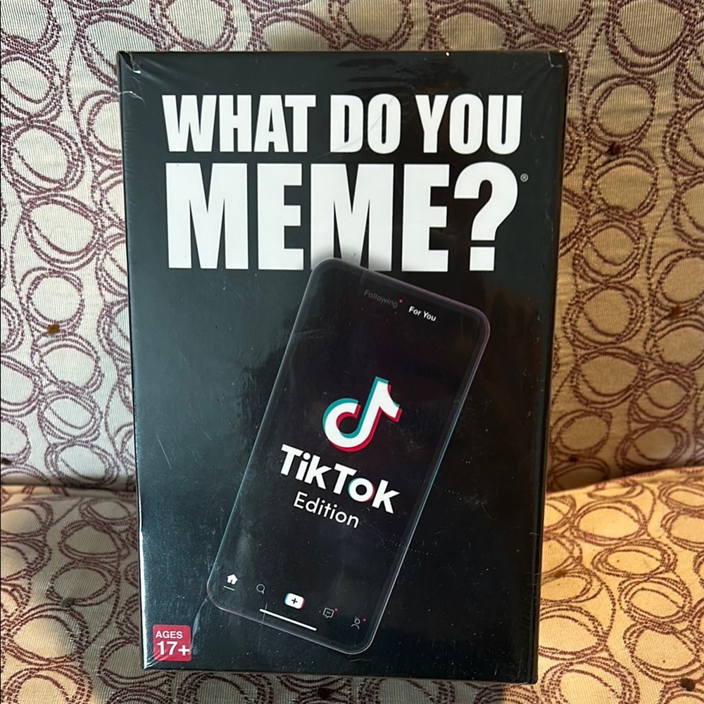 What Do You Meme? TikTok Edition Game